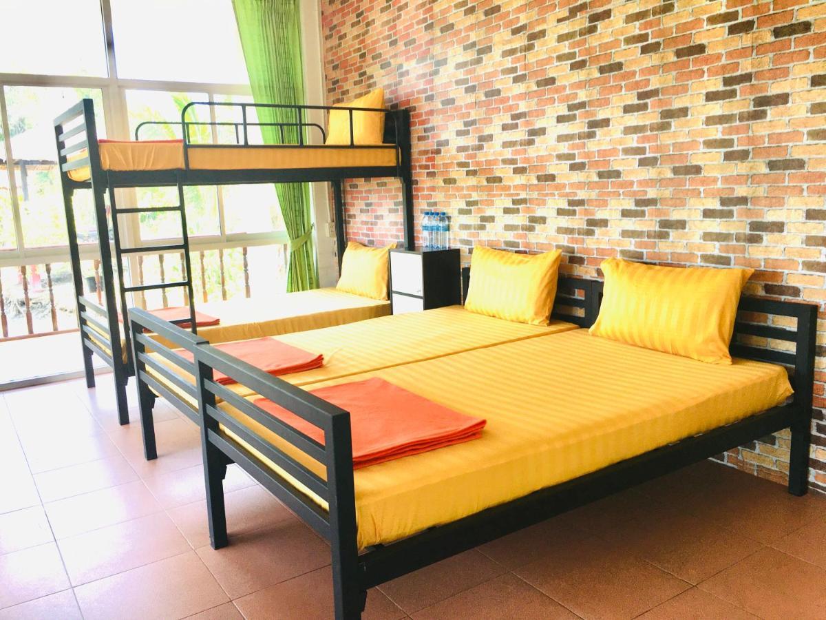 Saeng Tai Amphawa Apartment Samut Songkhram Ngoại thất bức ảnh